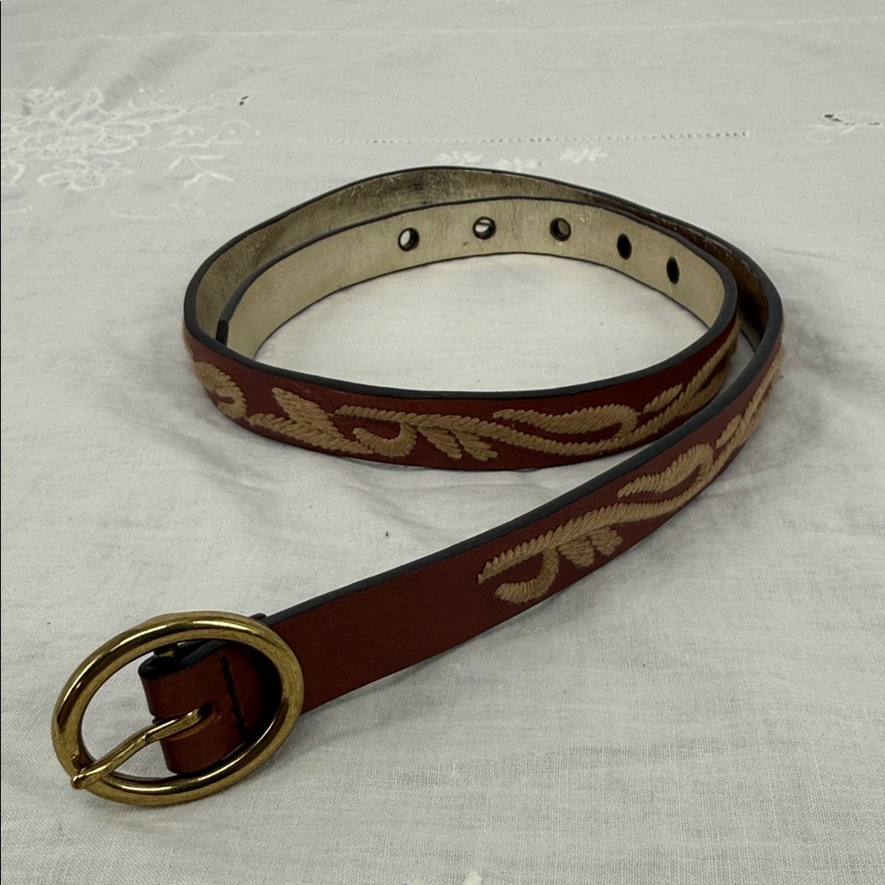 Brown Leather Belt Wm Small Tan Embroidered Boho